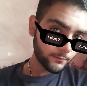 Meet your Posher, Ashish